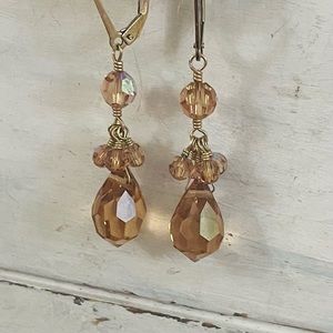 Beautiful Swarovski elements faceted crystal vermeil earrings